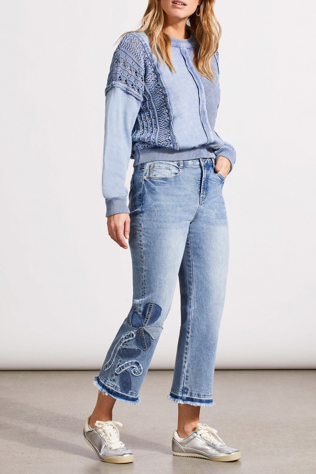 Sophia Microflare Crop-5655O