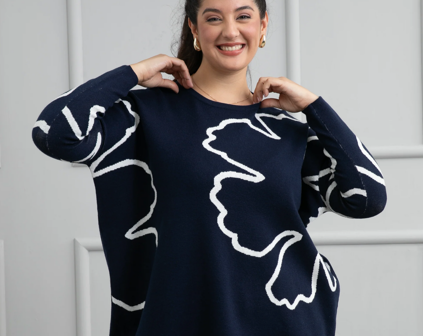 Luck Sweater - Navy