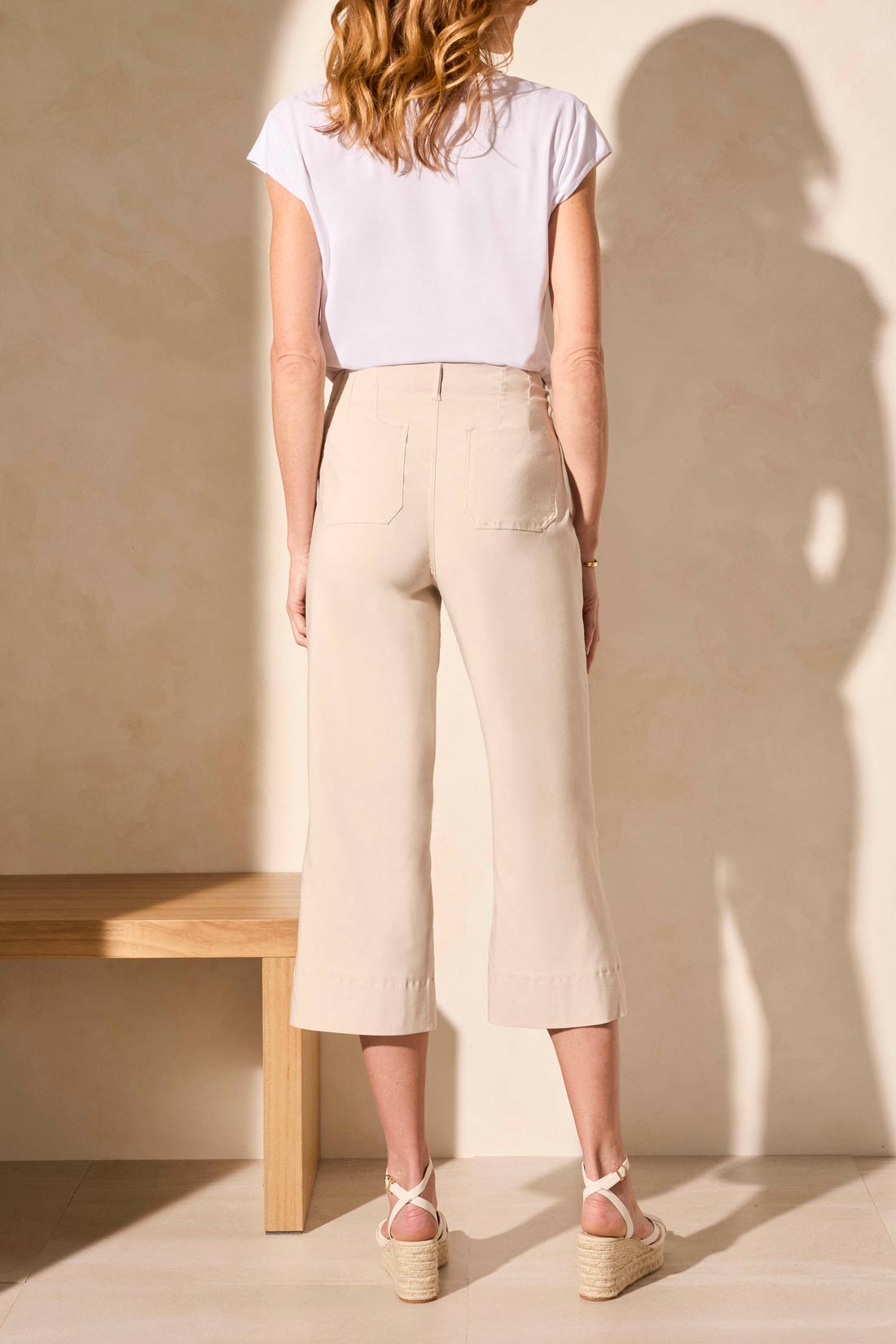 Flowy High Rise Twill Capri1774O-French Oak