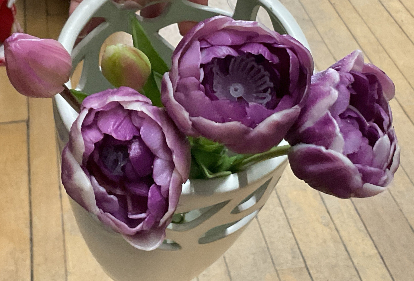 18" Fresh Touch Peony Tulip Bundle - Lav Wht