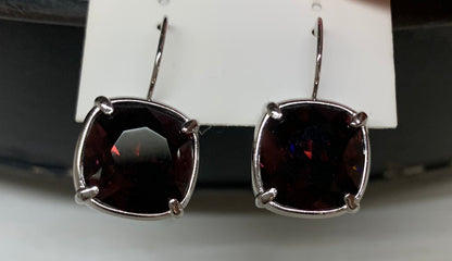 Cushion Euroback Burgundy  E2353