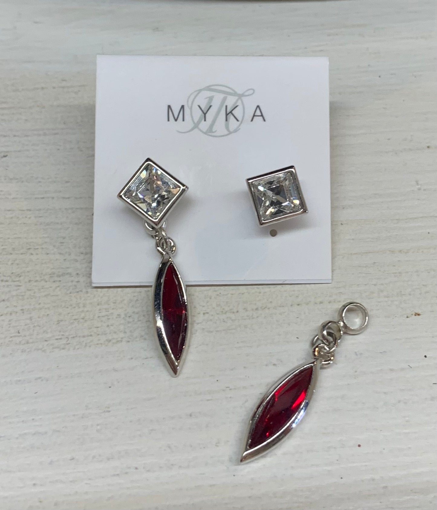 2 in 1 Crystal Post & Slider