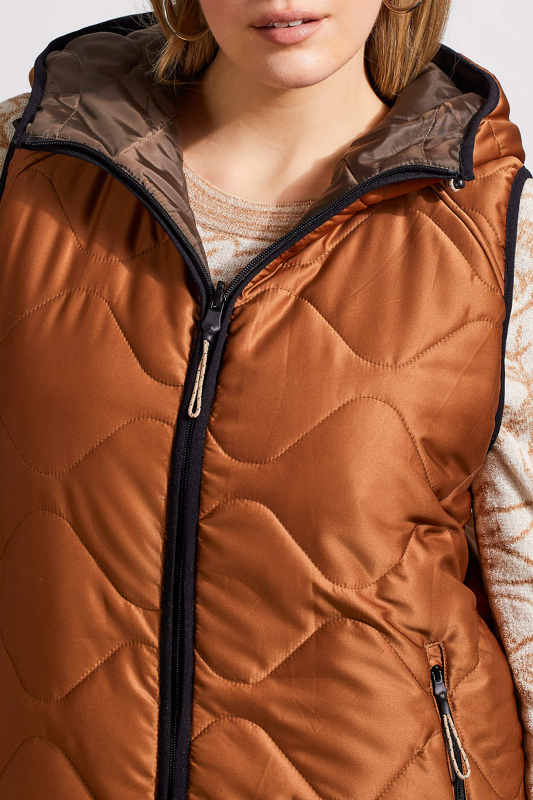 Reversible Hooded Puffer Vest 1943O Walnut